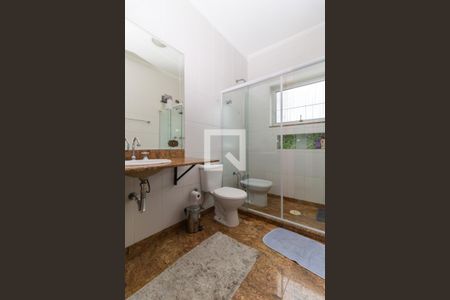 Casa à venda com 249m², 3 quartos e 2 vagasBanheiro