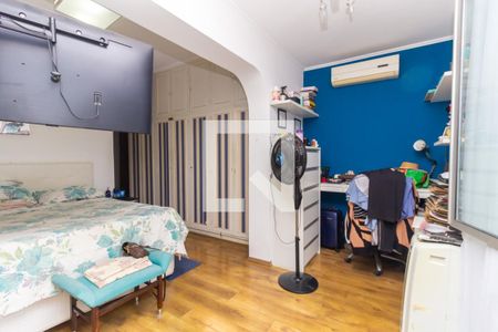 Suíte 1 de casa à venda com 3 quartos, 249m² em Jardim da Glória, São Paulo