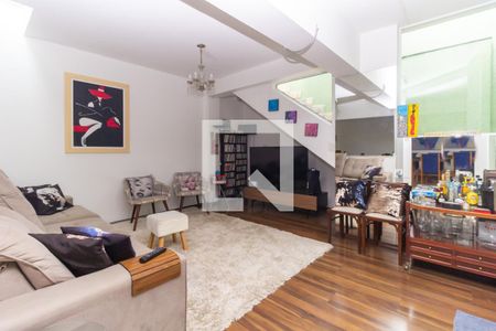 Sala 2 TV de casa à venda com 3 quartos, 249m² em Jardim da Glória, São Paulo