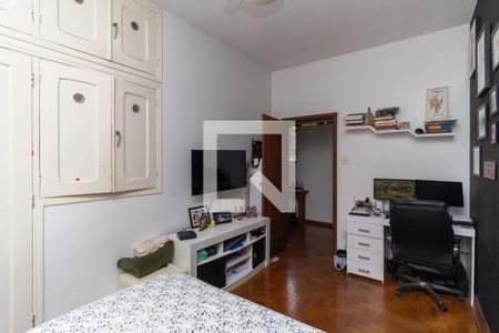 Casa à venda com 249m², 3 quartos e 2 vagasSuíte 2