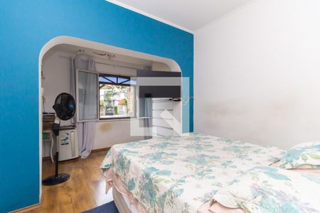 Suíte 1 de casa à venda com 3 quartos, 249m² em Jardim da Glória, São Paulo