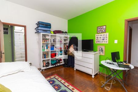 Casa à venda com 249m², 3 quartos e 2 vagasQuarto 3