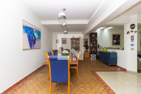 Casa à venda com 249m², 3 quartos e 2 vagasSala de Jantar