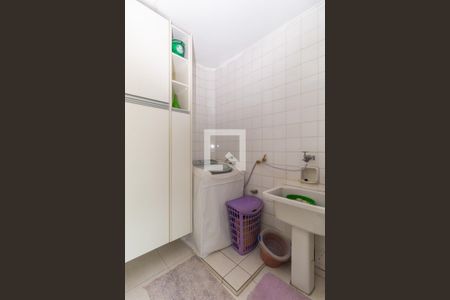 Casa à venda com 249m², 3 quartos e 2 vagasLavanderia