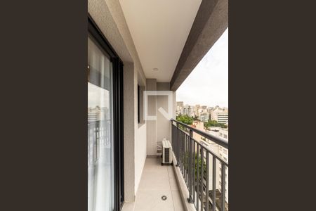 Varanda de kitnet/studio para alugar com 1 quarto, 26m² em Vila Buarque, São Paulo