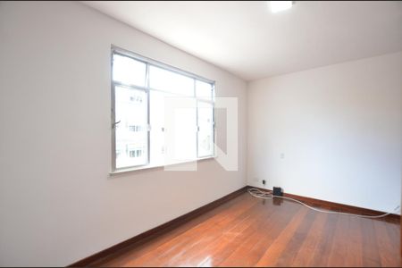 Sala de apartamento para alugar com 2 quartos, 90m² em Braz de Pina, Rio de Janeiro