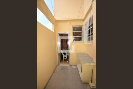 Apartamento para alugar com 90m², 2 quartos e 1 vagaÁrea de Serviço