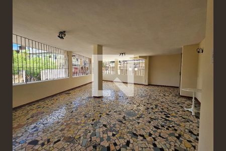 Apartamento para alugar com 90m², 2 quartos e 1 vagaÁrea comum - Salão de festas