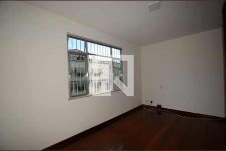 Sala de apartamento para alugar com 2 quartos, 90m² em Braz de Pina, Rio de Janeiro