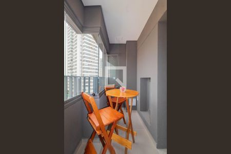 Studio para alugar com 28m², 1 quarto e sem vagaVaranda