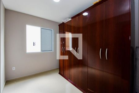 Quarto 1 de apartamento para alugar com 2 quartos, 46m² em Jardim Sao Domingos, Guarulhos