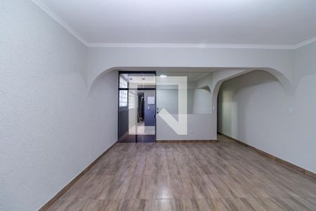Sala de casa para alugar com 3 quartos, 220m² em Jardim Independência, São Paulo