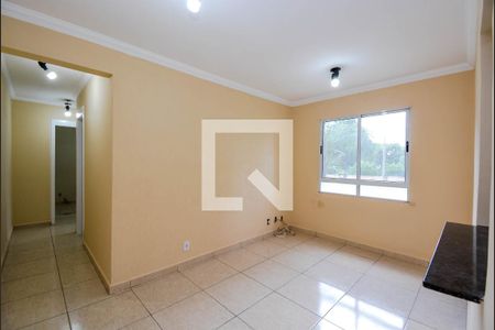 Sala de apartamento à venda com 2 quartos, 45m² em Vila Florida, Guarulhos