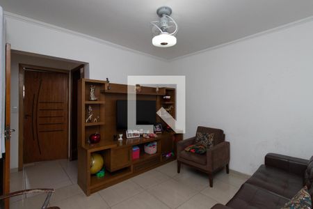 Sala 1 de casa à venda com 6 quartos, 250m² em Conjunto Promorar Vila Maria Iii, São Paulo