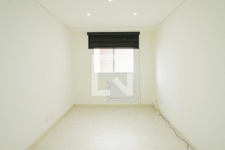 Apartamento à venda com 242m², 3 quartos e 3 vagasEscritório