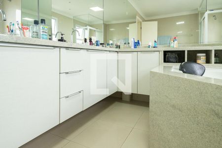 Apartamento à venda com 242m², 3 quartos e 3 vagasBanheiro - Suíte 3