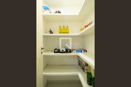 Apartamento à venda com 242m², 3 quartos e 3 vagasDespensa