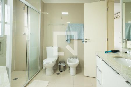 Apartamento à venda com 242m², 3 quartos e 3 vagasBanheiro - Suíte 3