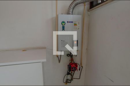 Casa de condomínio para alugar com 340m², 4 quartos e 3 vagasÁrea de Serviço