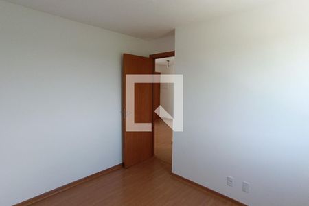 Quarto 2 de apartamento para alugar com 2 quartos, 47m² em Parque Santa Rosa, Suzano