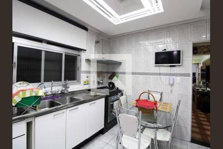 Casa à venda com 180m², 5 quartos e 1 vagaCozinha 2