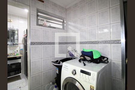 Casa à venda com 180m², 5 quartos e 1 vagaÁrea de Serviço 2