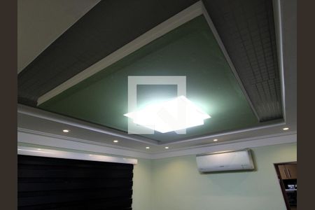 Casa à venda com 180m², 5 quartos e 1 vagaSala 2