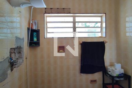 Casa à venda com 49m², 3 quartos e 2 vagasBanheiro