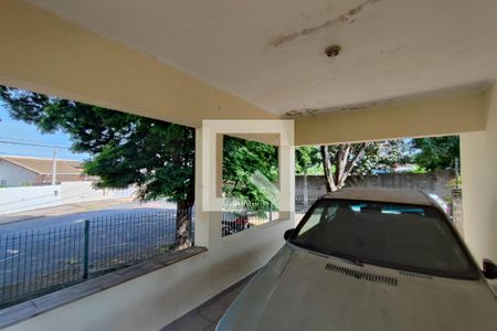 Casa à venda com 49m², 3 quartos e 2 vagasGaragem