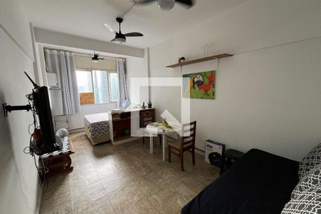 Apartamento para alugar com 33m², 1 quarto e sem vagaSala / quarto