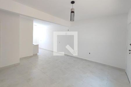 Sala de apartamento à venda com 2 quartos, 65m² em Cambuí, Campinas