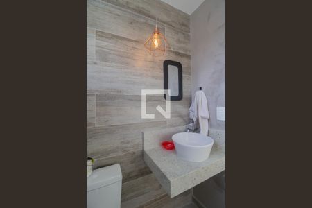 Casa à venda com 254m², 4 quartos e 2 vagasLavabo 1