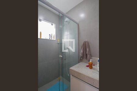 Casa à venda com 254m², 4 quartos e 2 vagasBanheiro da Suíte 2