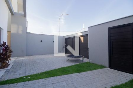 Casa à venda com 254m², 4 quartos e 2 vagasQuintal