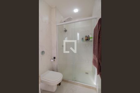 Casa à venda com 254m², 4 quartos e 2 vagasBanheiro da Suíte 3