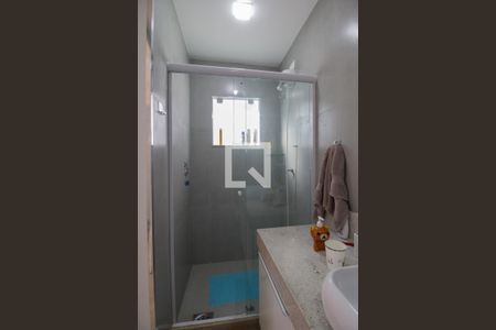 Casa à venda com 254m², 4 quartos e 2 vagasBanheiro da Suíte 2