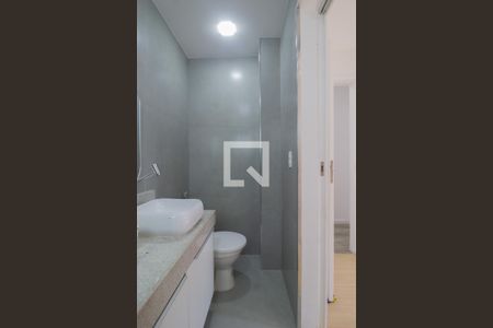Casa à venda com 254m², 4 quartos e 2 vagasBanheiro da Suíte 2