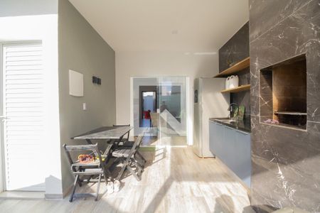 Casa à venda com 254m², 4 quartos e 2 vagasChurrasqueira