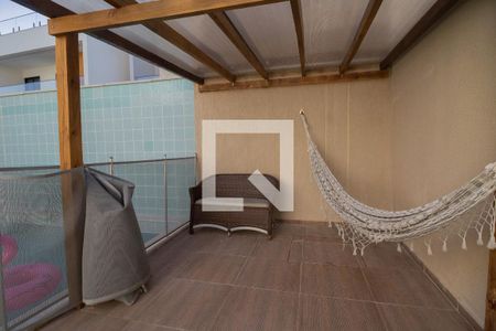 Casa à venda com 254m², 4 quartos e 2 vagasQuintal