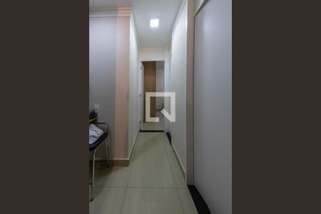 Corredor de apartamento à venda com 2 quartos, 50m² em Jardim Independência, São Paulo