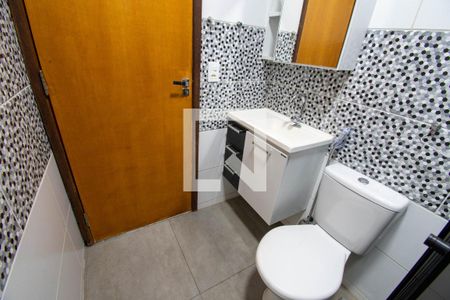 Banheiro Quarto 1 de casa para alugar com 3 quartos, 120m² em Candangolândia, Brasília