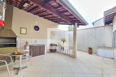 Casa para alugar com 230m², 4 quartos e 3 vagas Casa para alugar com 230m², 4 quartos e 3 vagasChurrasqueira