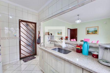 Casa para alugar com 230m², 4 quartos e 3 vagas Casa para alugar com 230m², 4 quartos e 3 vagasCozinha / Lavanderia