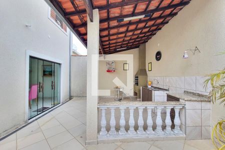 Casa para alugar com 230m², 4 quartos e 3 vagas Casa para alugar com 230m², 4 quartos e 3 vagasChurrasqueira