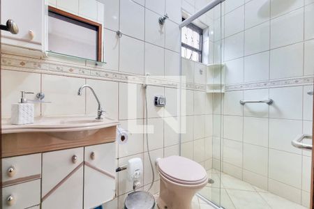 Banheiro de casa para alugar com 4 quartos, 130m² em Loteamento Villa Branca, Jacareí