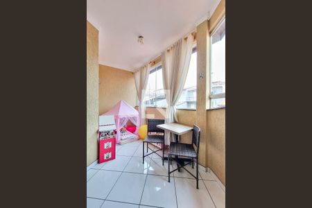 Casa para alugar com 230m², 4 quartos e 3 vagas Casa para alugar com 230m², 4 quartos e 3 vagasSuíte