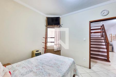 Quarto de casa para alugar com 4 quartos, 230m² em Loteamento Villa Branca, Jacareí