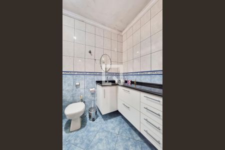Casa para alugar com 230m², 4 quartos e 3 vagas Casa para alugar com 230m², 4 quartos e 3 vagasBanheiro da Suíte
