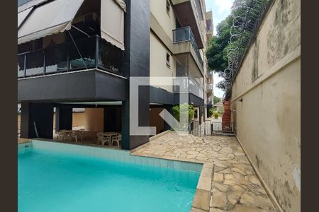 Apartamento à venda com 200m², 3 quartos e 2 vagasÁrea comum - Piscina