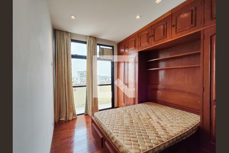 Apartamento à venda com 200m², 3 quartos e 2 vagasSuíte 3